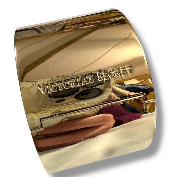 Victorias Secret Scandalous Cuff Bracelet Bangle Rhinestones Gold Tone Hinged - Picture 6 of 13
